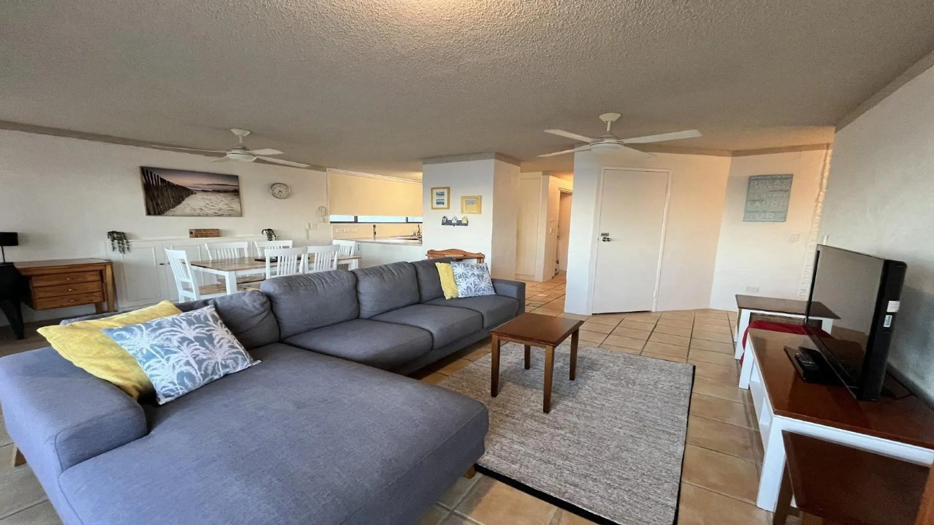 Oceanic #7 - Great Location With Ocean Views Appartement Caloundra